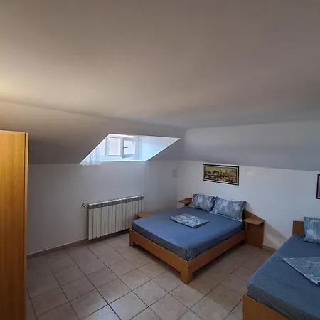 Nadia Ξενοδοχείο 3*